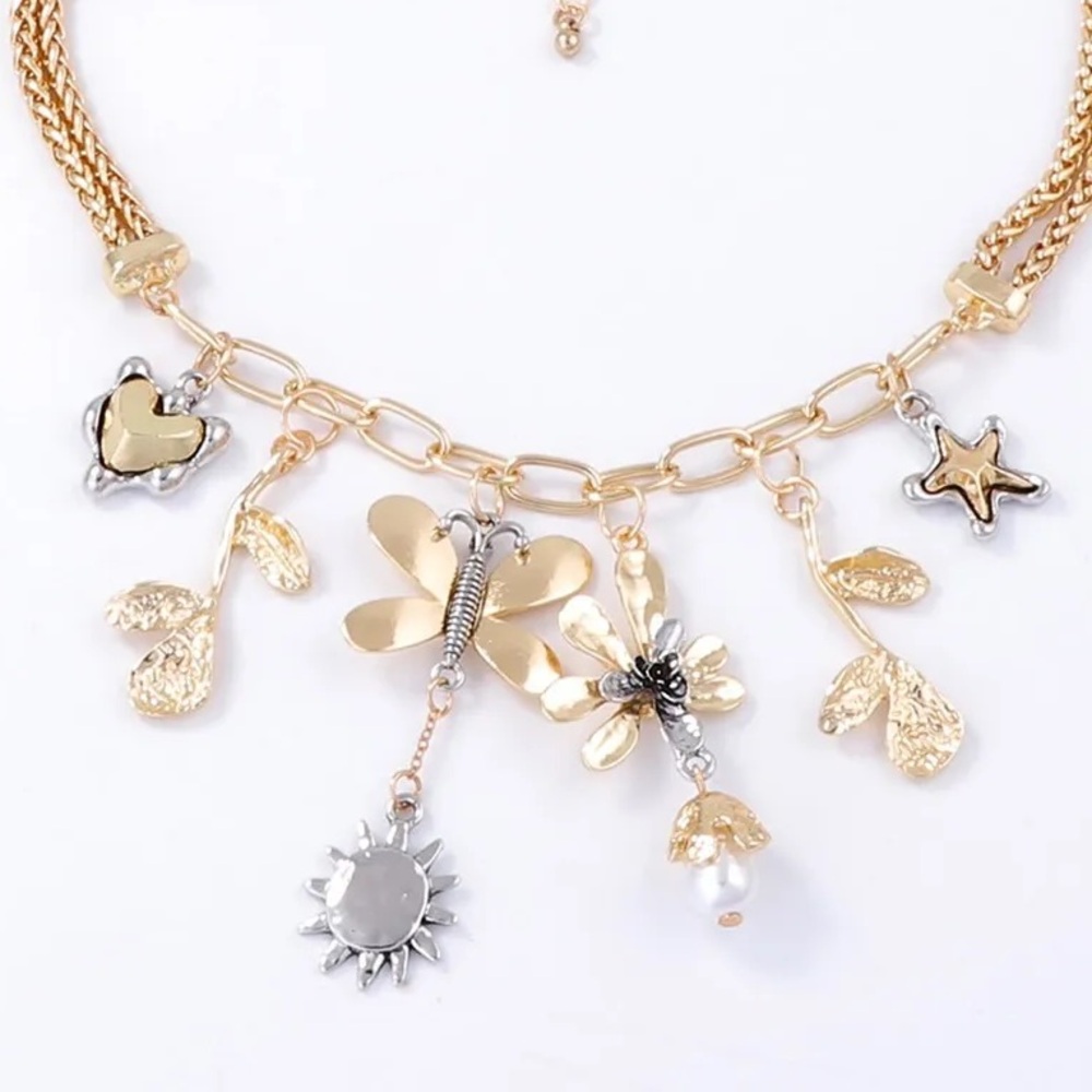 NWT. Zara Golden/Silver Butterfly Charm Combination Necklace. - Picture 3 of 12